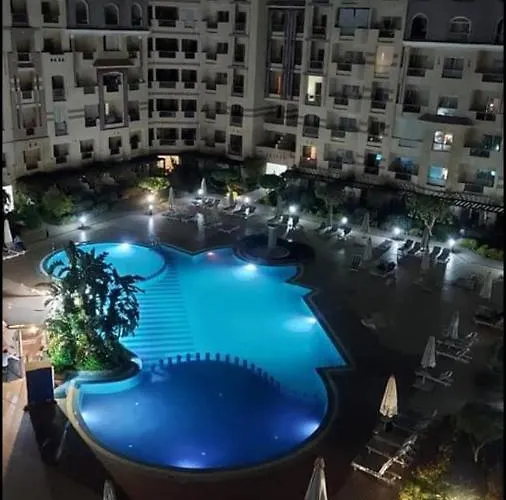 Apartman Florenza Khamsin In Pool View Gurdaka