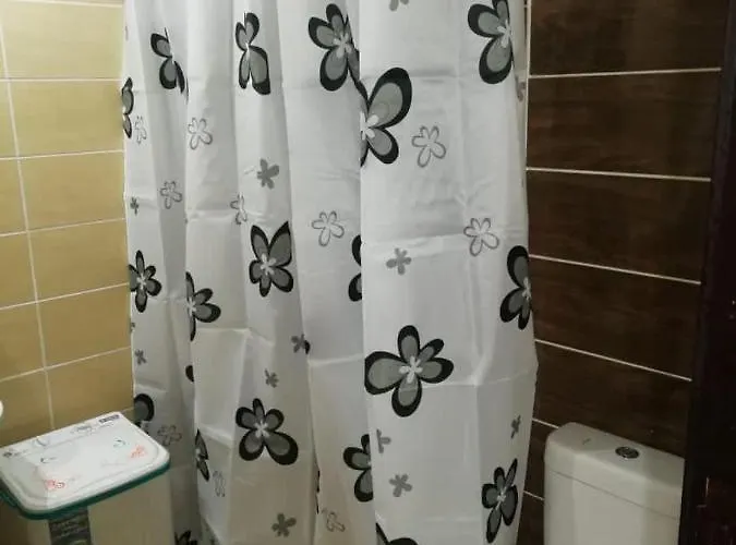 Florenza Khamsin In Pool View Apartman
