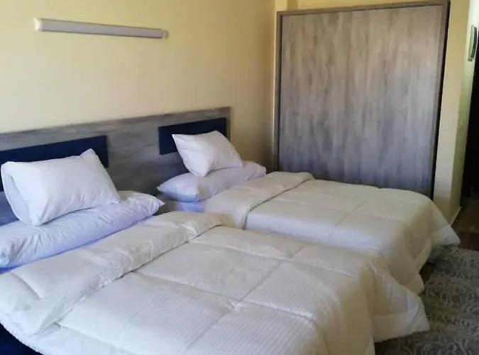Apartman Florenza Khamsin In Pool View *