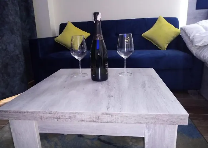 Apartman Florenza Khamsin In Pool View